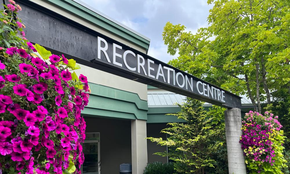Pitt Meadows Recreation Centre entrance sign