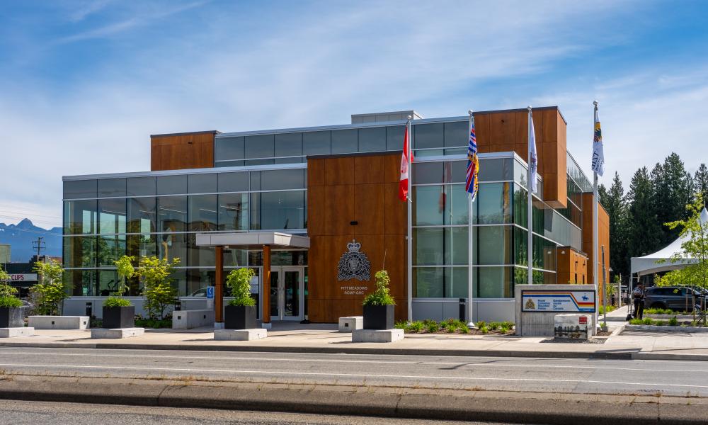 Front view of the Pitt Meadows RCMP detachment